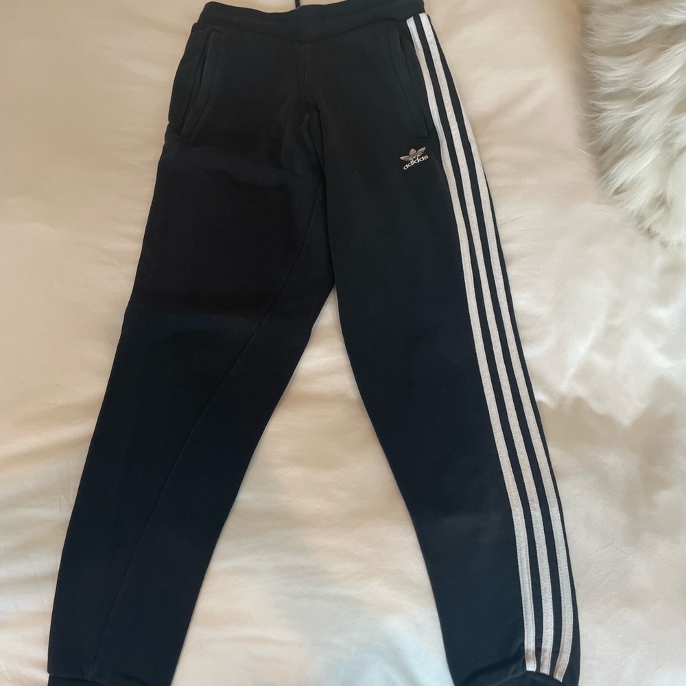 Adidas sweatpants